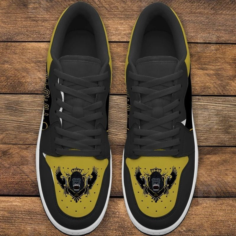 Fraternity Footwear - Paint Alpha Phi Alpha Kong Low Sneaker