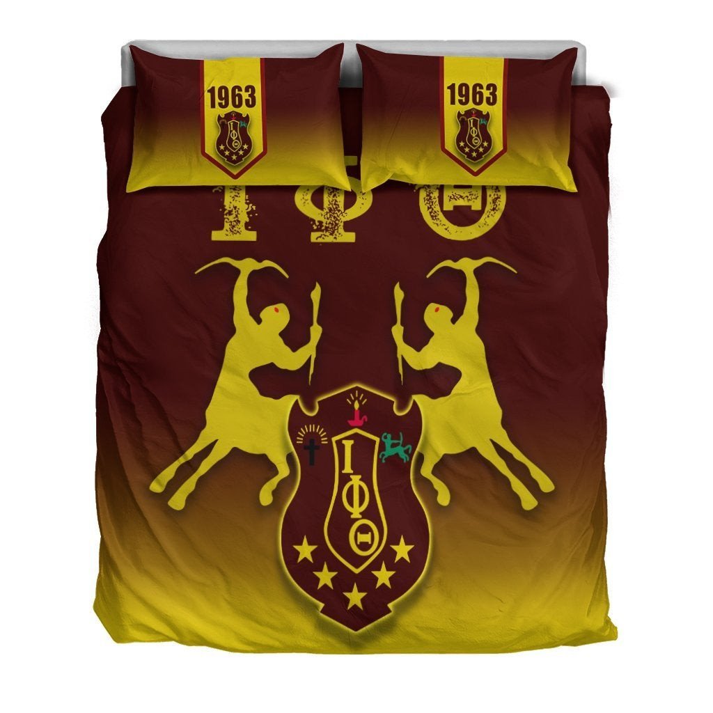 Fraternity Bedding Set - Iota Phi Theta Bedding Set with Centaur