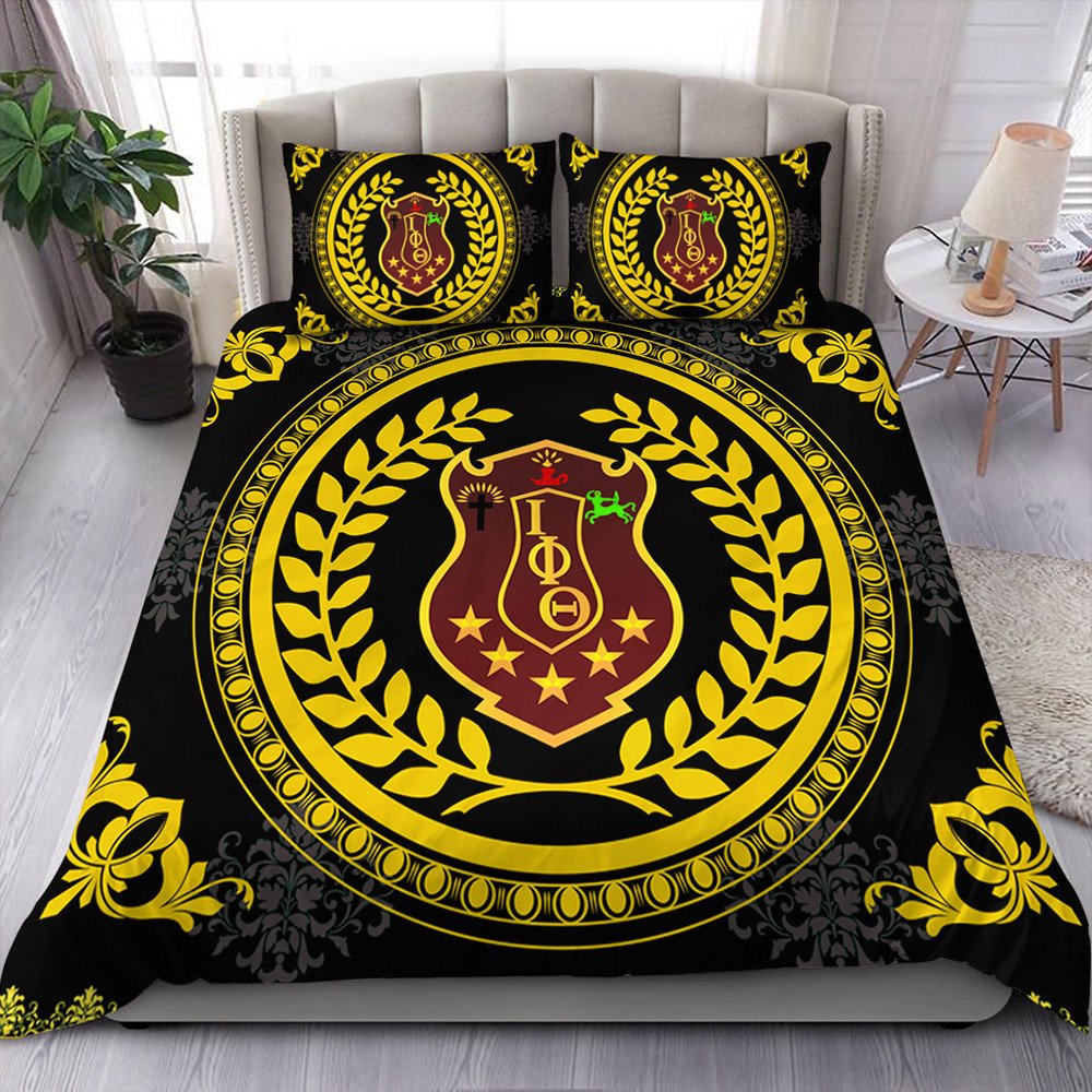 Fraternity Bedding Set - Floral Circle Iota Phi Theta Bedding Set
